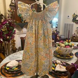 NWOT Gil & Niya Smocked Dress size (110cm) 5